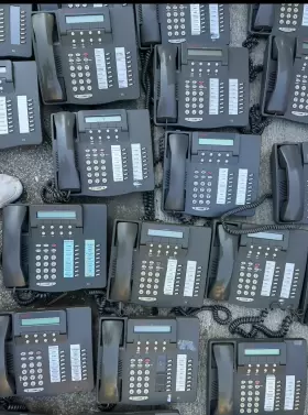 6416D AVAYA Desktop Digital Phone 6416D AVAYA Desktop Digital Phone