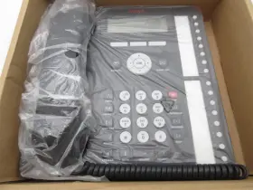 700469869 AVAYA Digital Deskphone #3