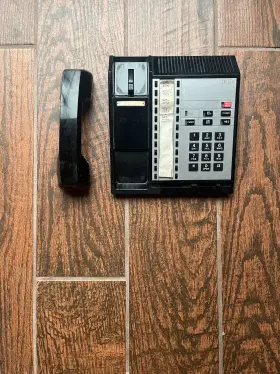 HEK-EB-300IHF-EXT-BK DELTA Phone