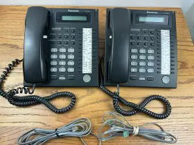 KX-T7730 PANASONIC Hybrid Display Lit Phones