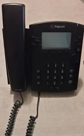 64167F90E643 POLYCOM Phone