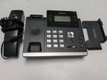 Yealink Ultra-elegant Ip Phone Sip-t41p 6 Line 2 Port Voip Good Condition Used. Fixed Price $44.00.