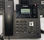Lot Of (8) Yealink Sip-t40p Ultra Elegant Gigabit Ip Poe Phone. Fixed Price $160.00.